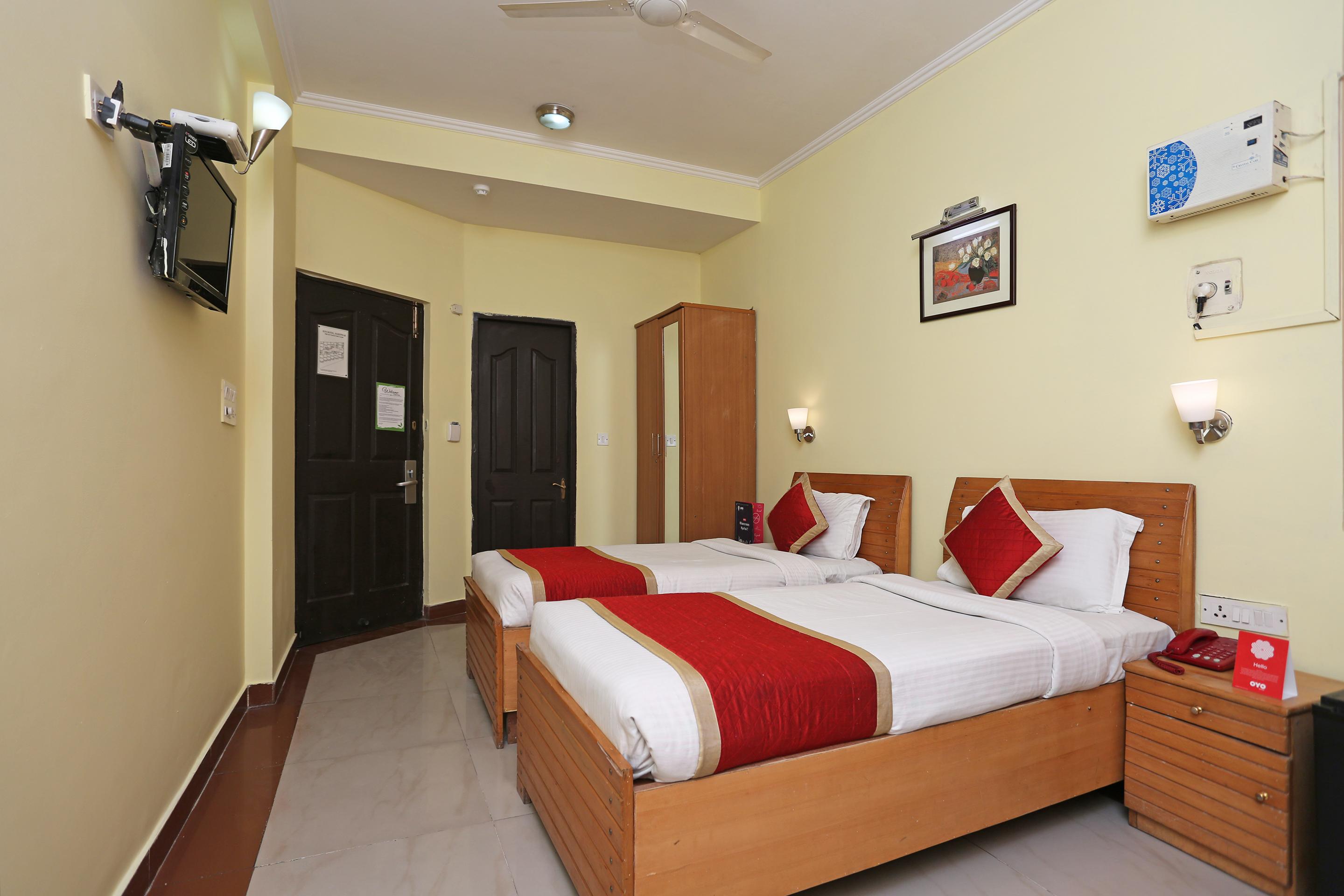 Sun Hotel Haridwar Bagian luar foto