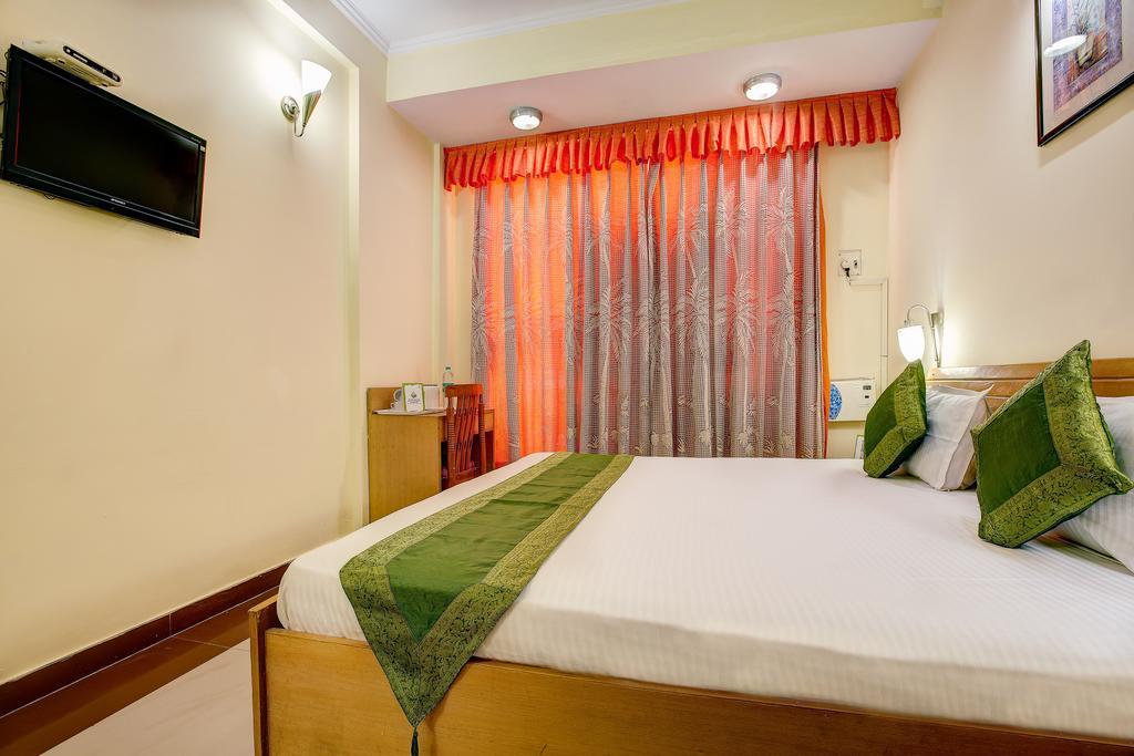 Sun Hotel Haridwar Bagian luar foto