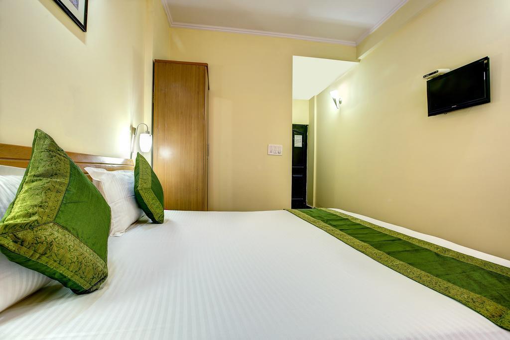 Sun Hotel Haridwar Bagian luar foto