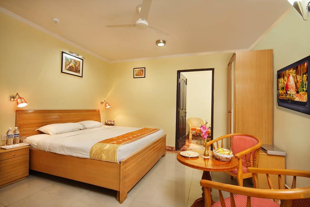 Sun Hotel Haridwar Bagian luar foto
