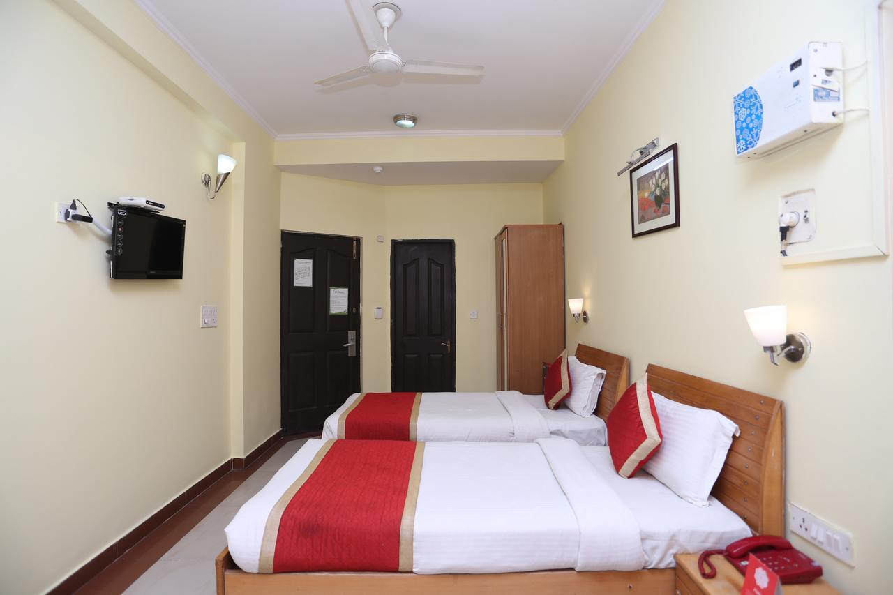 Sun Hotel Haridwar Bagian luar foto